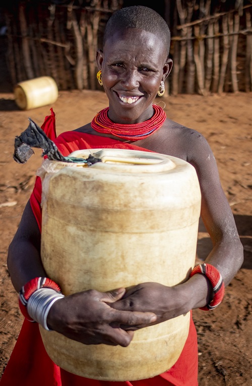 Help transform the village of Nkaroni!